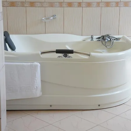 Monte Rei 3* Lushnje